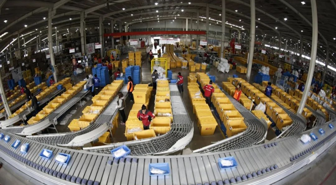 云國際貨代系統(tǒng)-CargoWare通過智能化、集成化的方式，為國際貨運(yùn)代理云服務(wù)提供了強(qiáng)大的支持