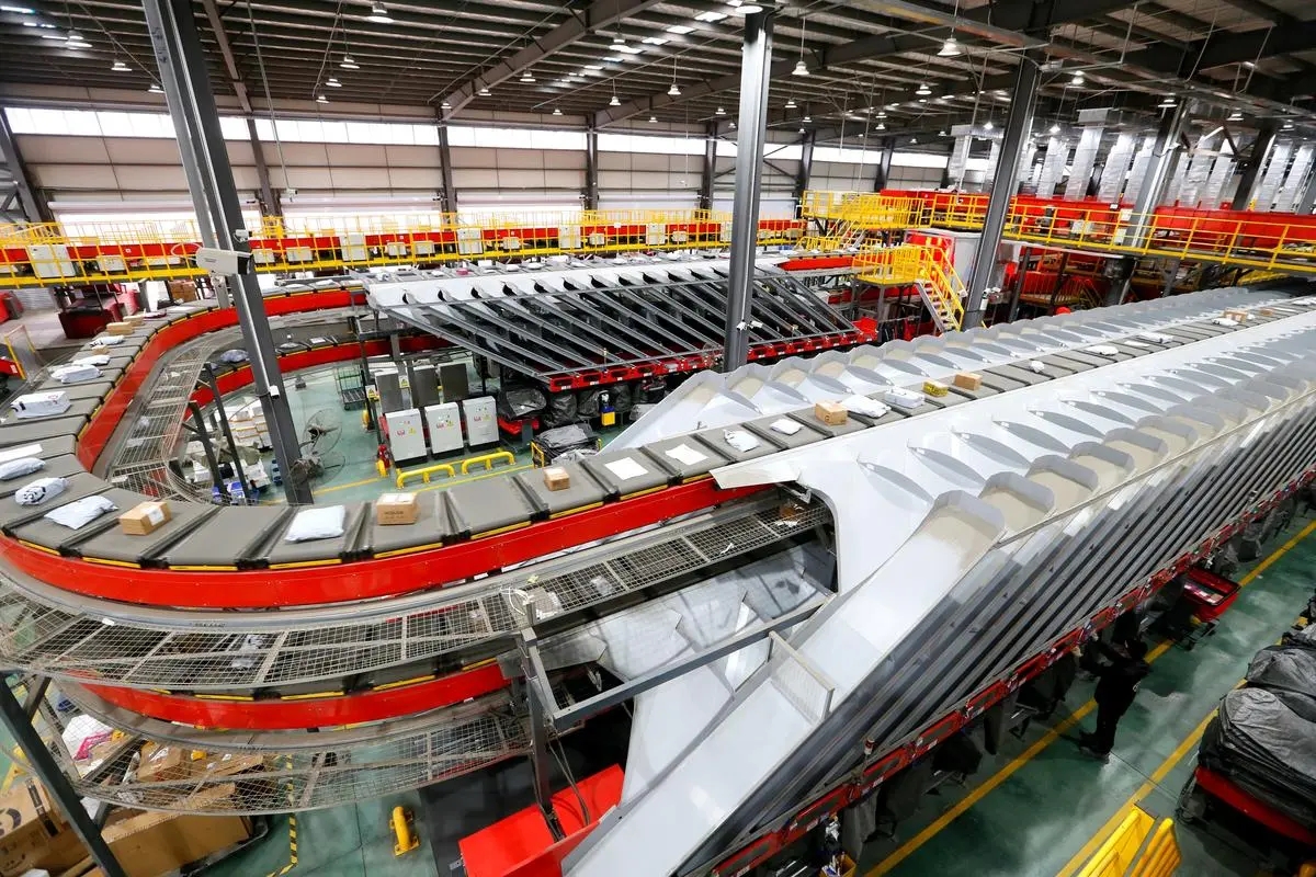 Cargoware貨代管理信息系統(tǒng)在追求高效、智能管理的同時，也深刻認識到行業(yè)互聯(lián)互通的重要性